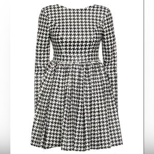 The Curve| Woman’s Houndstooth Pattern Dress w/ Belt
